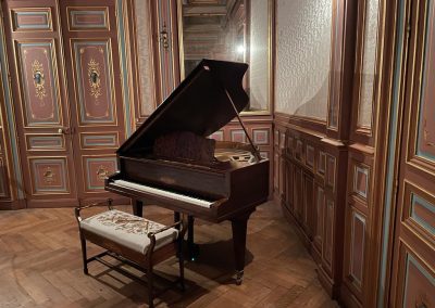 Chateau de la Boutiniere Piano