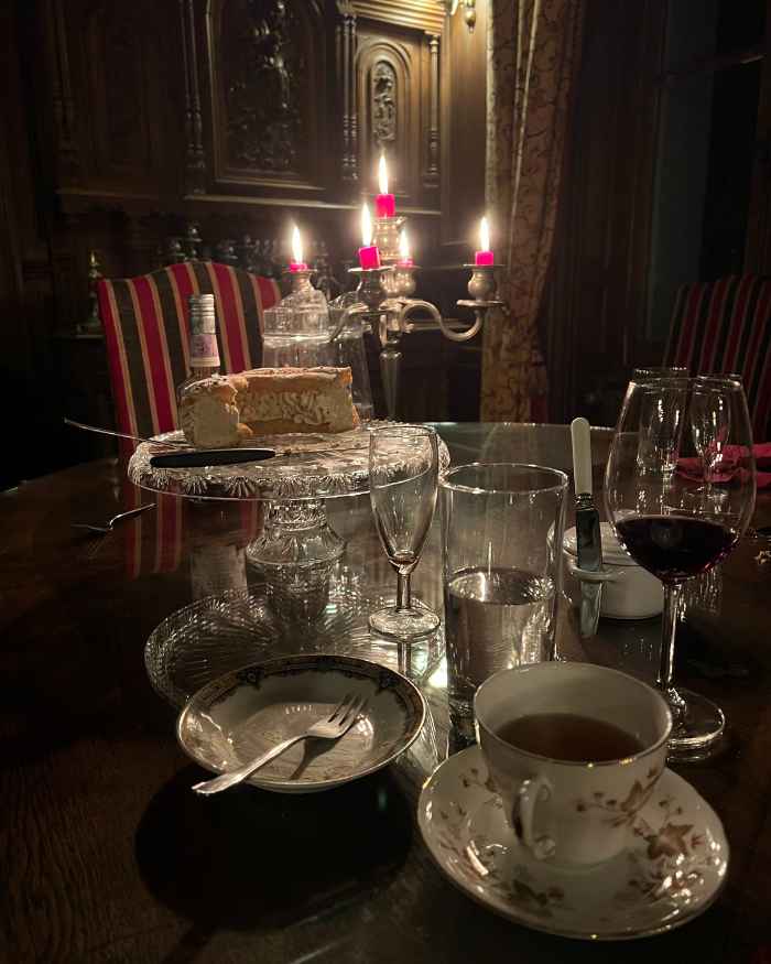Traditional tea table set with cake and candles during Château de la Boutinière Events, part of the Tea and Tour experience inside the château.